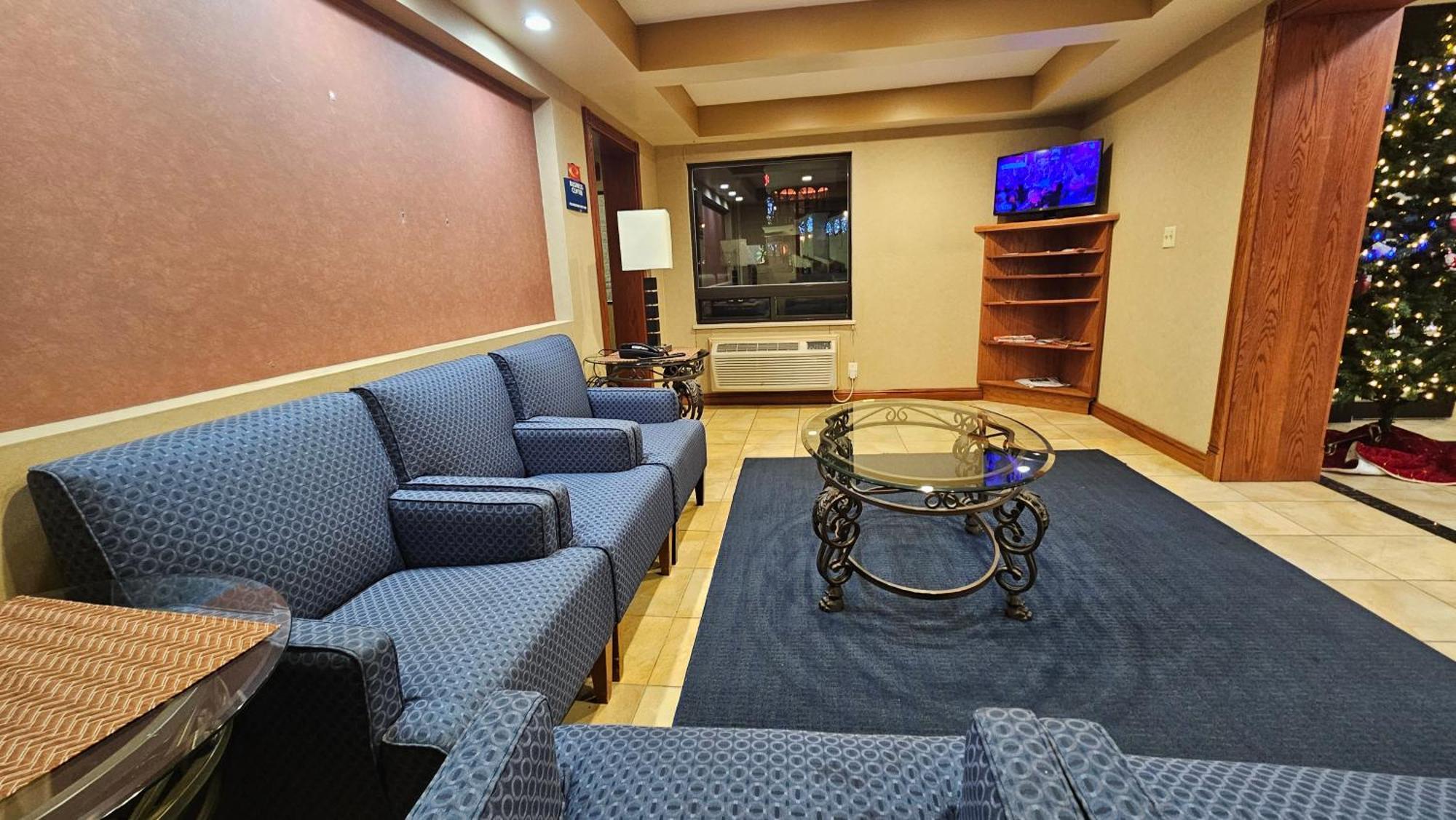 Econo Lodge Woodbridge Iselin Экстерьер фото
