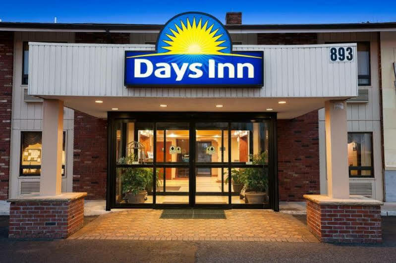 Econo Lodge Woodbridge Iselin Экстерьер фото